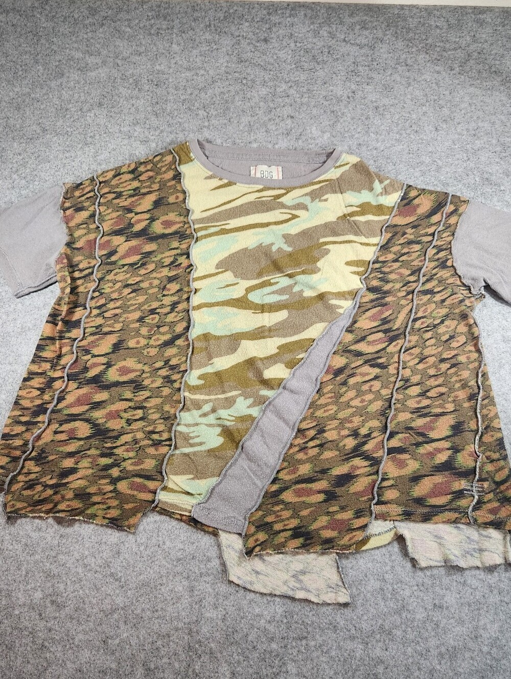 BDG Patchwork Short Sleeve Tee in Brown and Green Raw Hem Size Xsmall